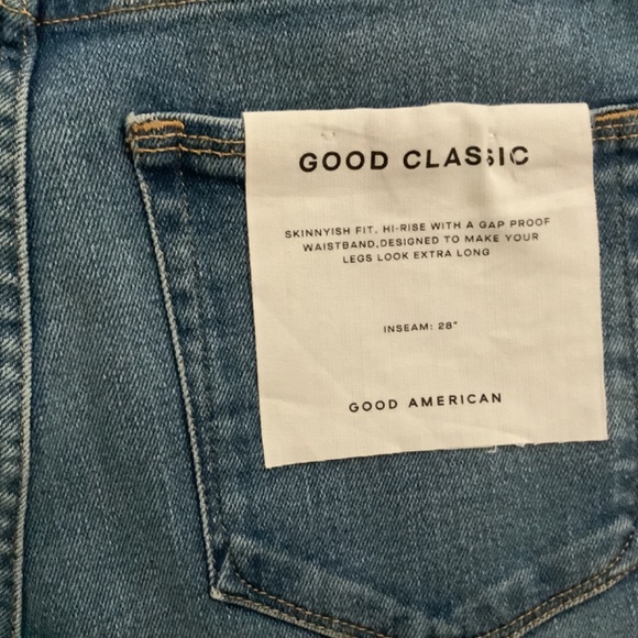 Good American Jeans - Picture 4 of 9